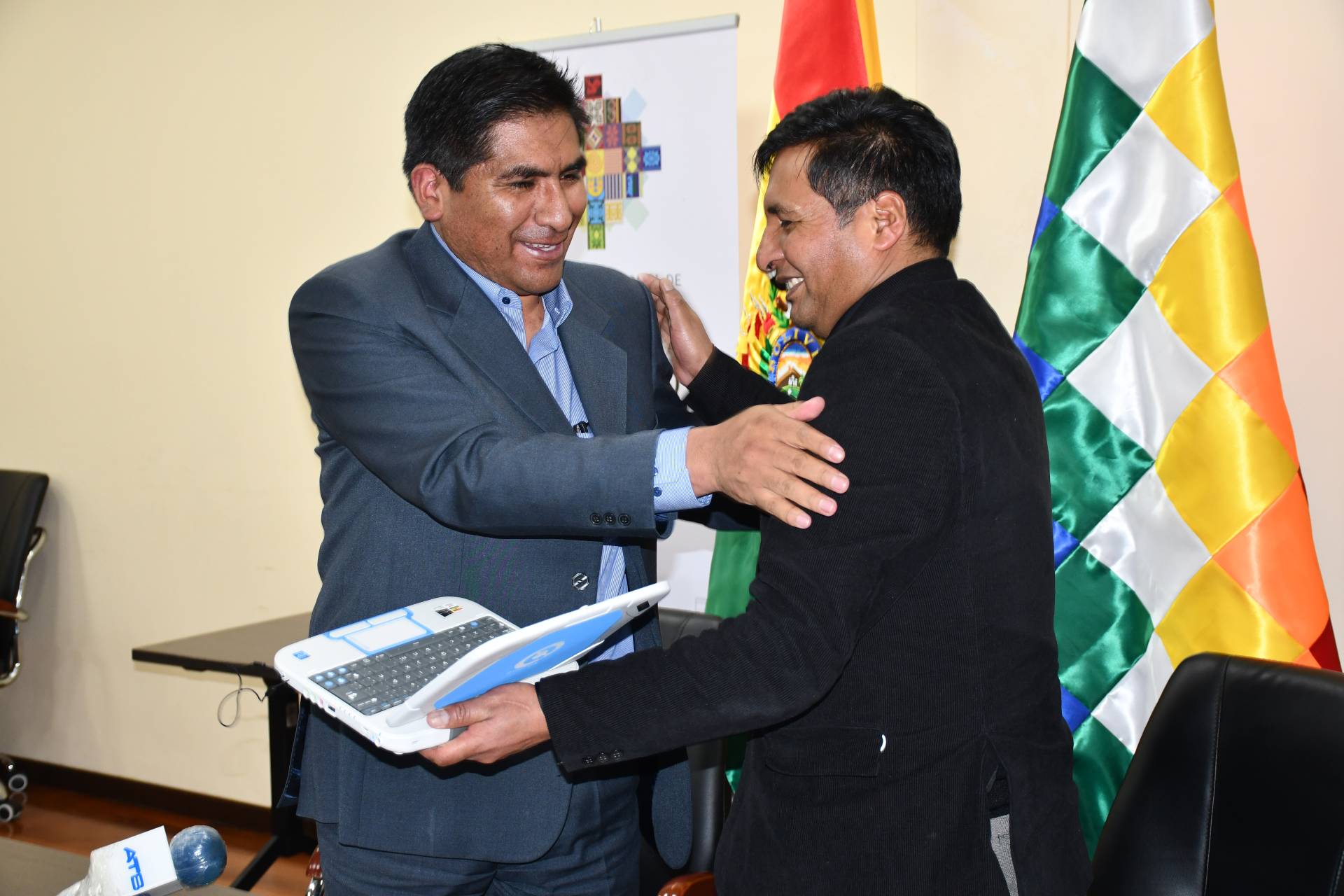 Más de 36.000 niños tendrán computadoras Kuaa en casa para clases virtuales