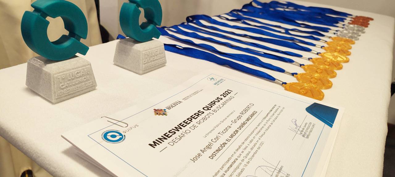Quipus premió a ganadores de su desafío de Robots Buscaminas